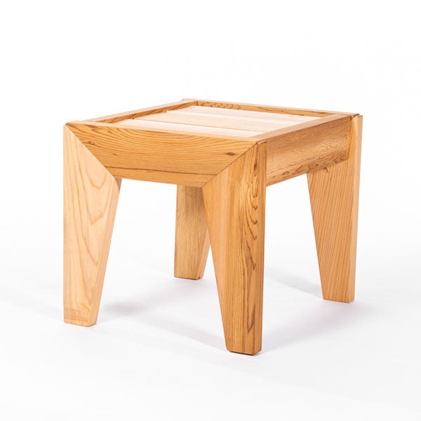 Leisurecraft Pacific Modern End Table